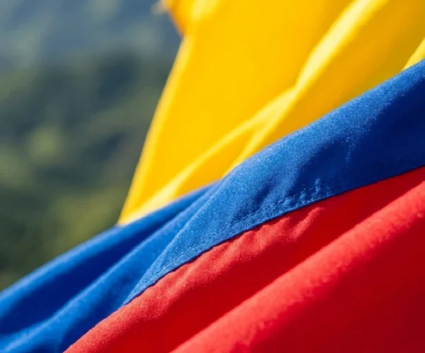 Bandera-colombia-01 bandera de colombia Martez group