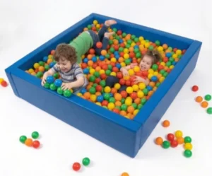 piscina de pelotas en espuma Martez Group